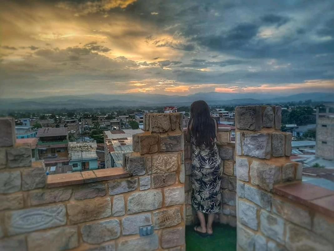 Castillo De تارابوتو المظهر الخارجي الصورة