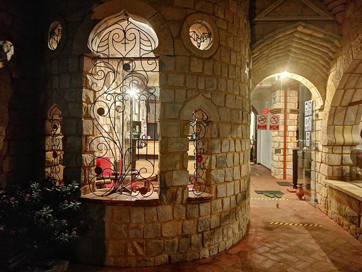 Castillo De تارابوتو المظهر الخارجي الصورة