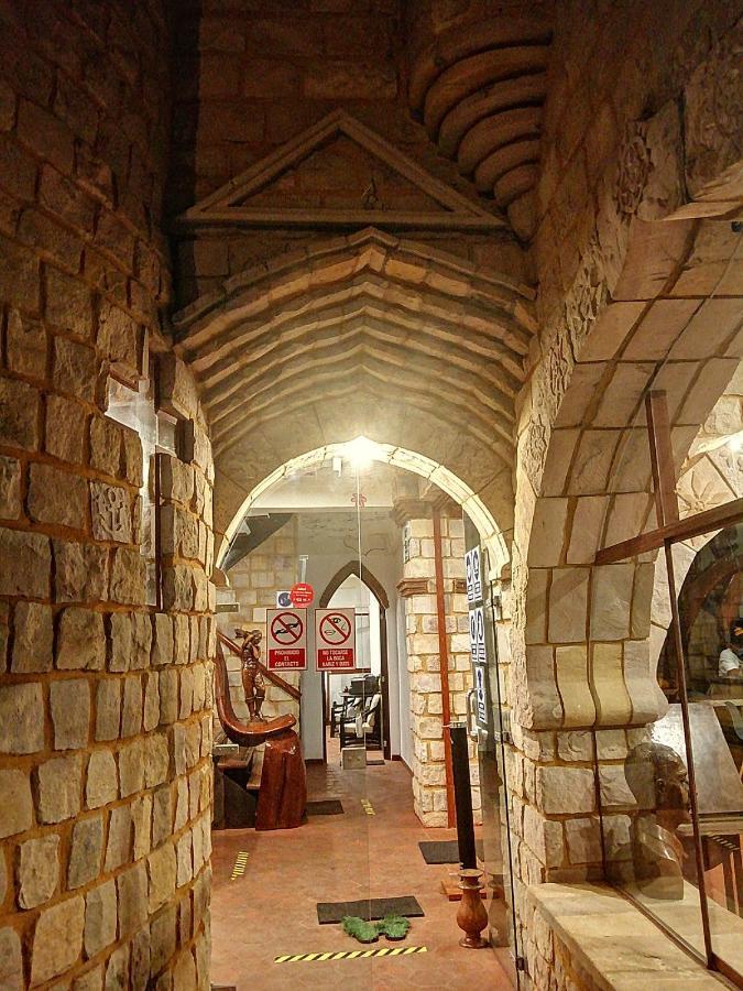 Castillo De تارابوتو المظهر الخارجي الصورة