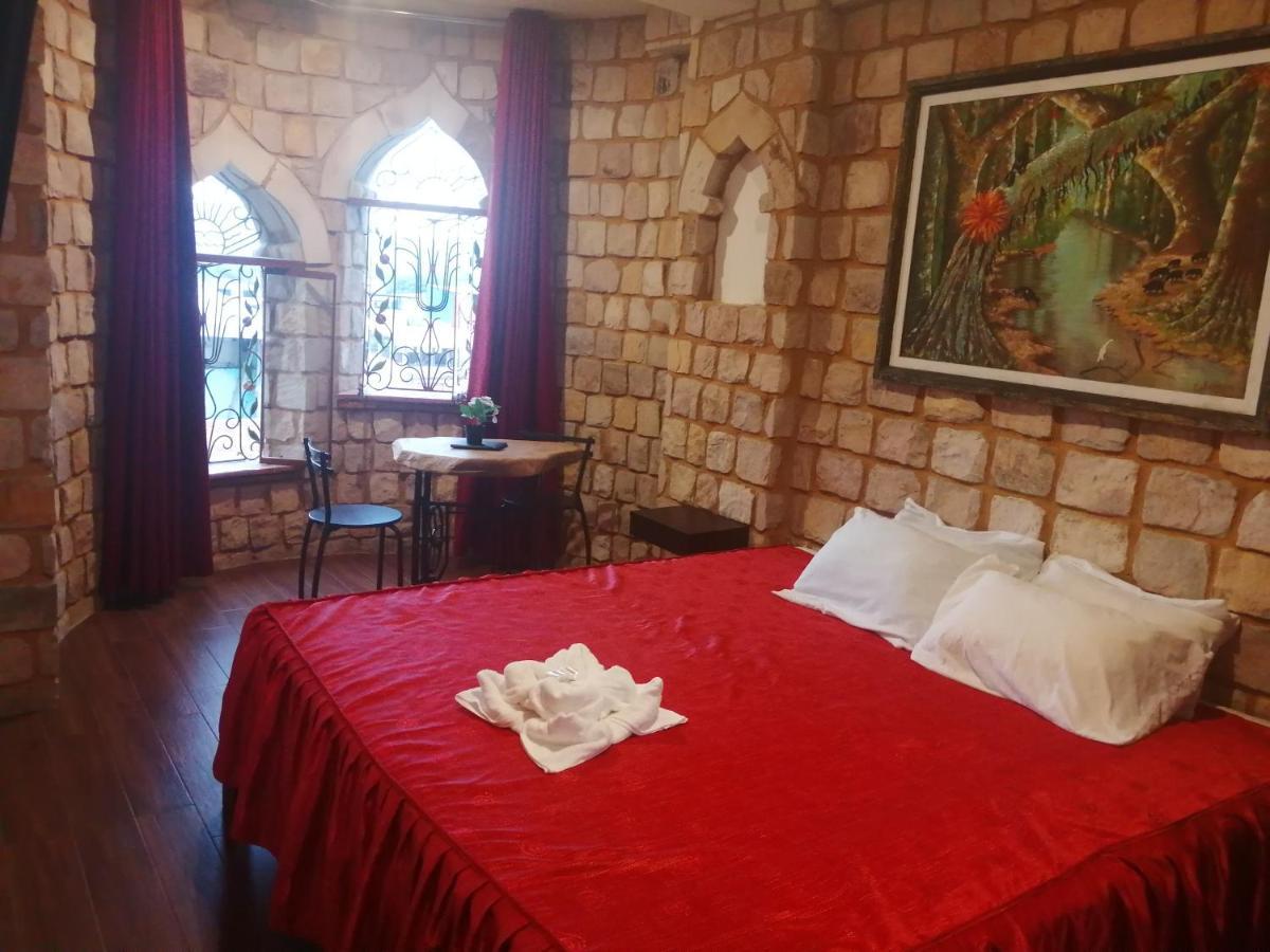 Castillo De تارابوتو المظهر الخارجي الصورة
