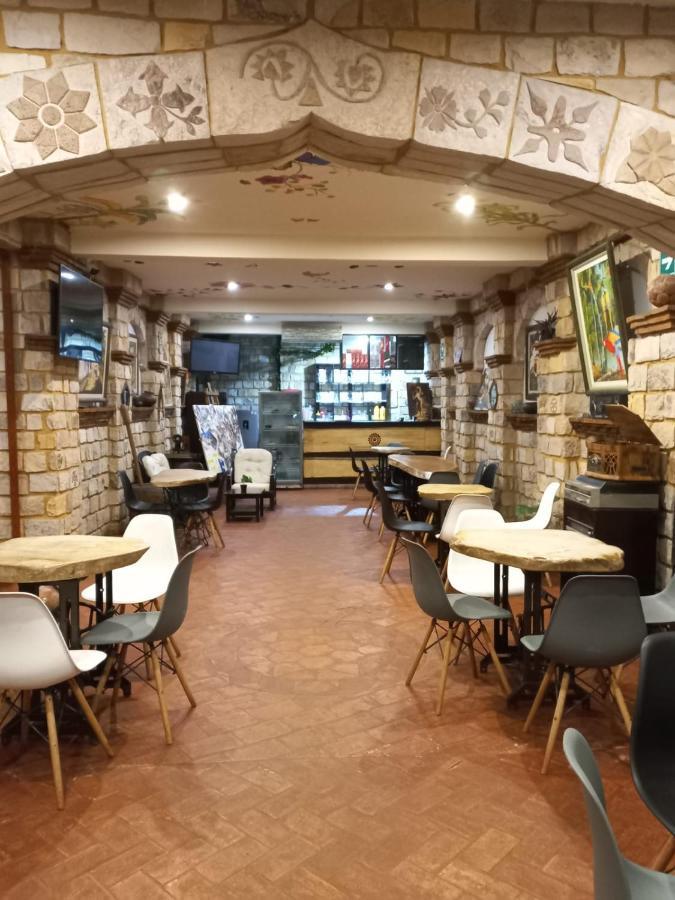 Castillo De تارابوتو المظهر الخارجي الصورة